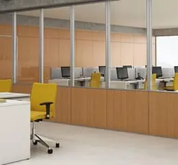 Linha Divisórias Job Piso-Teto